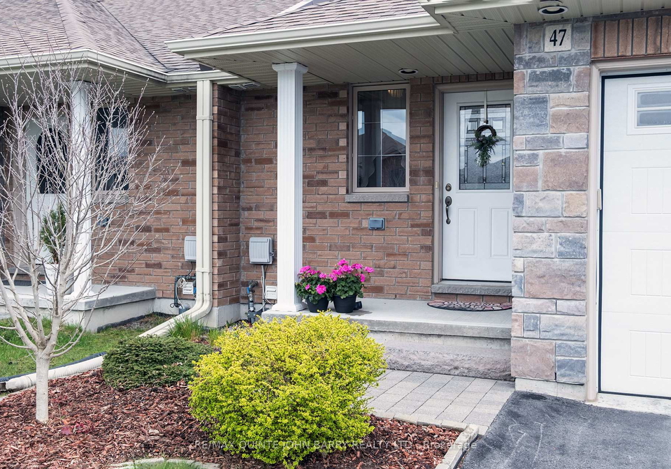 47-mcintosh-crescent-quinte-west-ontario-x13069898