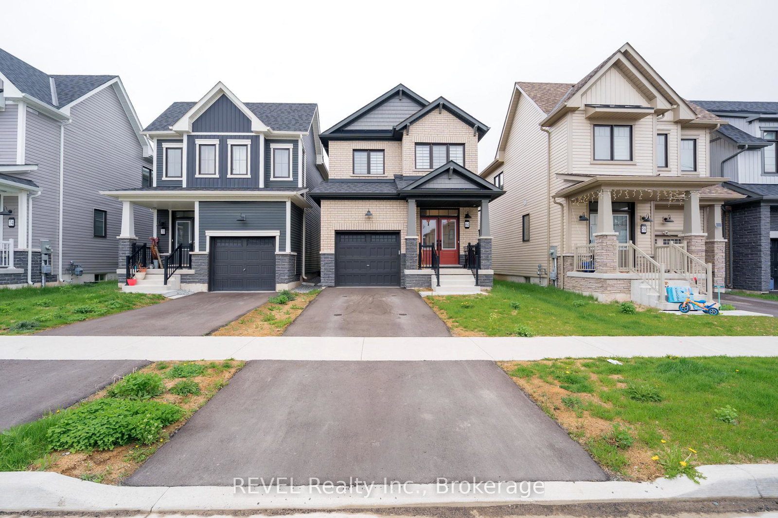 64-stern-drive-welland-ontario-x13070164