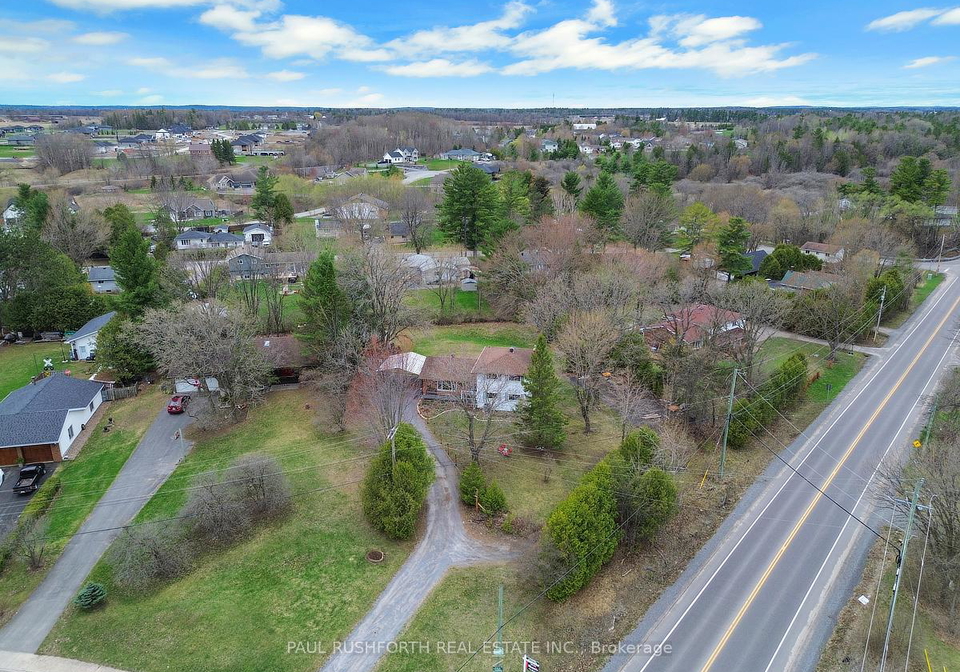250-poole-street-mcnabbraeside-ontario-x13070224