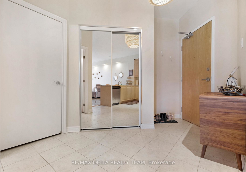 205-bolton-street-ottawa-ontario-x13070456