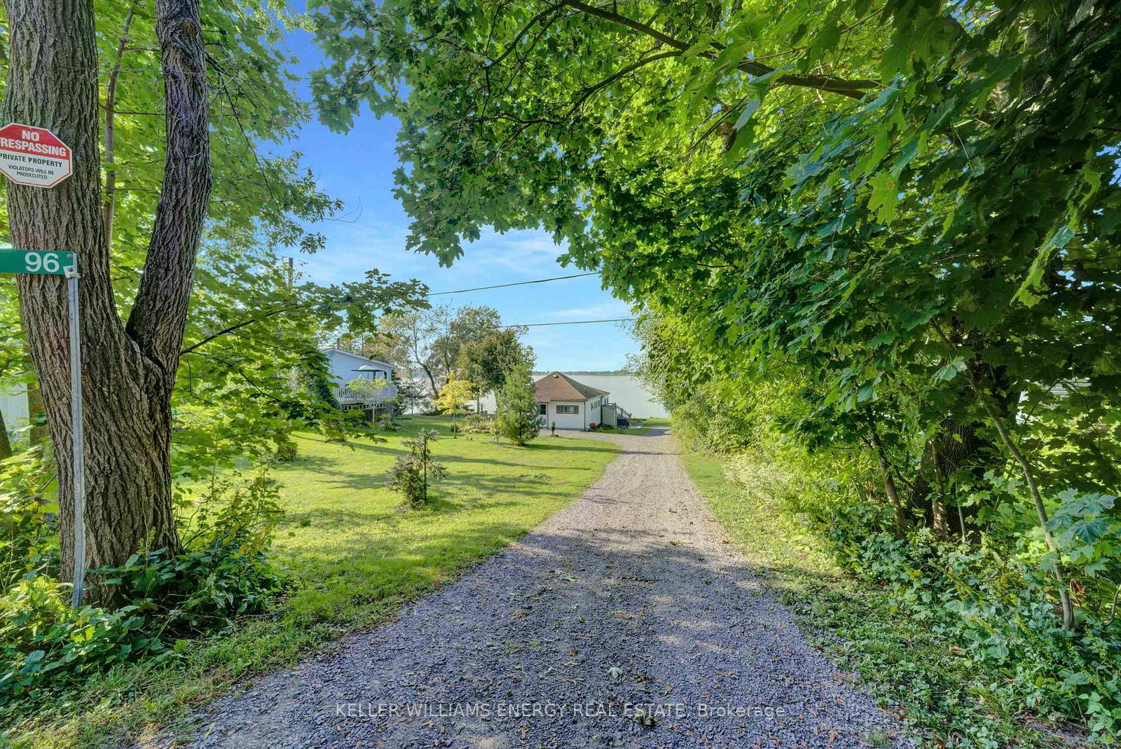 96-bishop-lane-prince-edward-county-ontario-x13070504