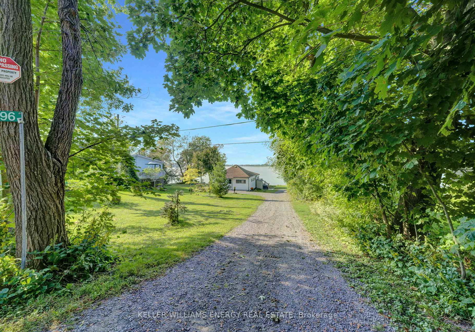 96-bishop-lane-prince-edward-county-ontario-x13070504