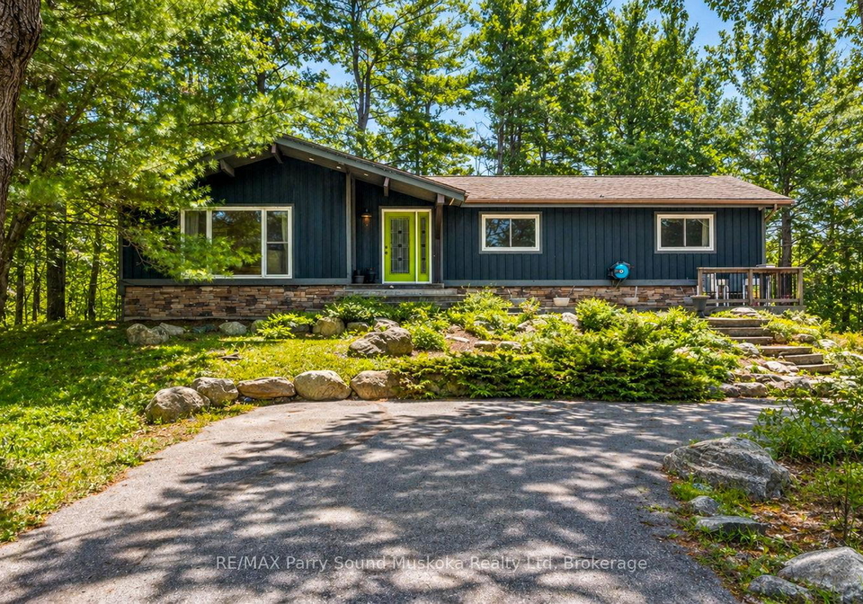 11-brenda-avenue-parry-sound-ontario-x13070506