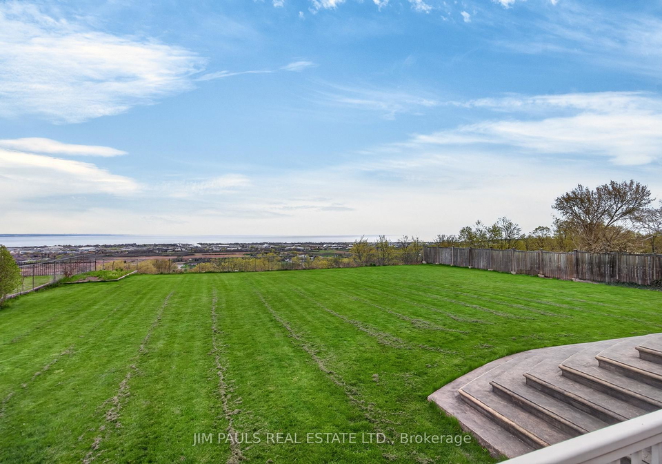 803-ridge-road-hamilton-ontario-x13070636