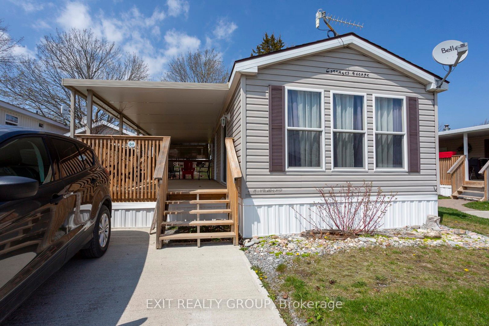 153-county-road-27-prince-edward-county-ontario-x13070698