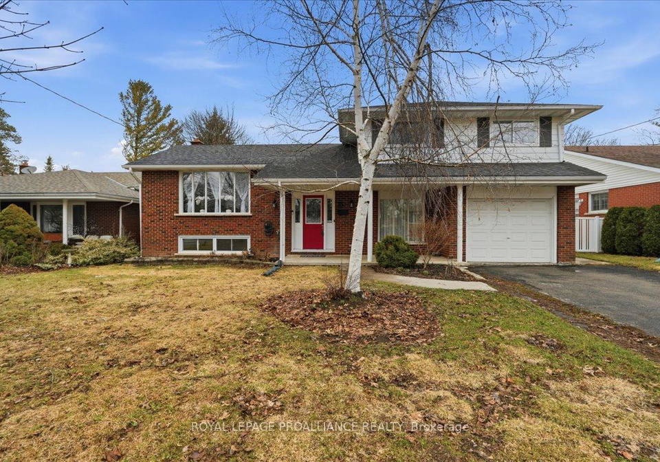 15-thorncliffe-drive-belleville-ontario-x13070804