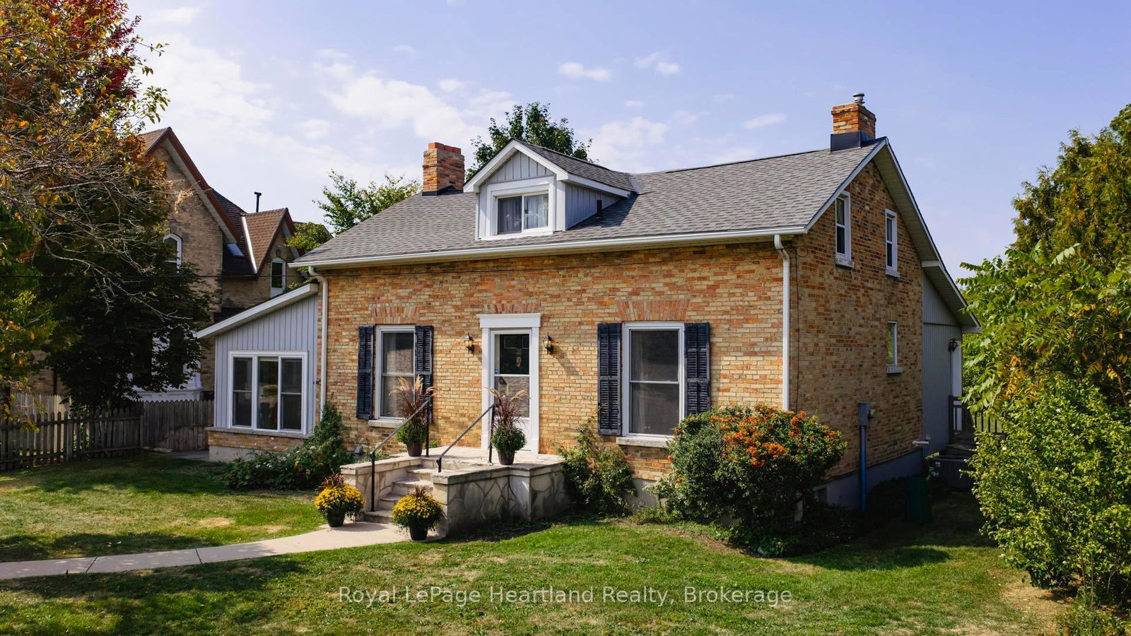 25-wellington-street-n-goderich-ontario-x13070808