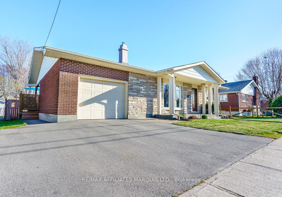 1503-second-street-e-cornwall-ontario-x13070984