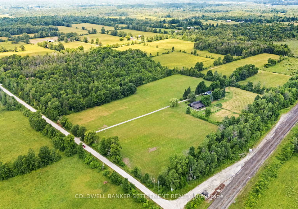 394-elliott-road-tay-valley-ontario-x13071080