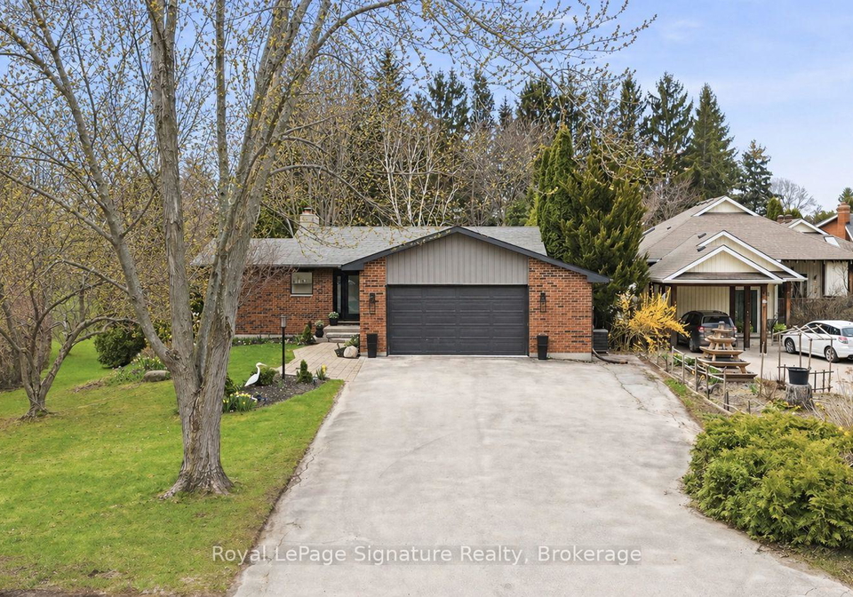 98-moore-crescent-blue-mountains-ontario-x13071100