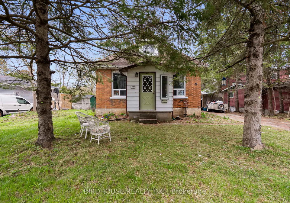 18-water-street-kawartha-lakes-ontario-x13071104