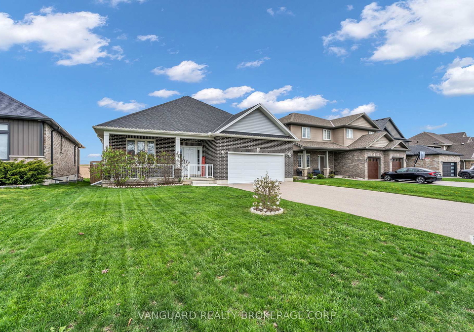 18-crocus-avenue-tillsonburg-ontario-x13071190