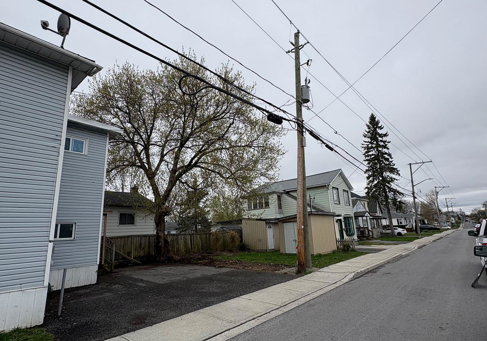 301-third-street-w-cornwall-ontario-x13071202