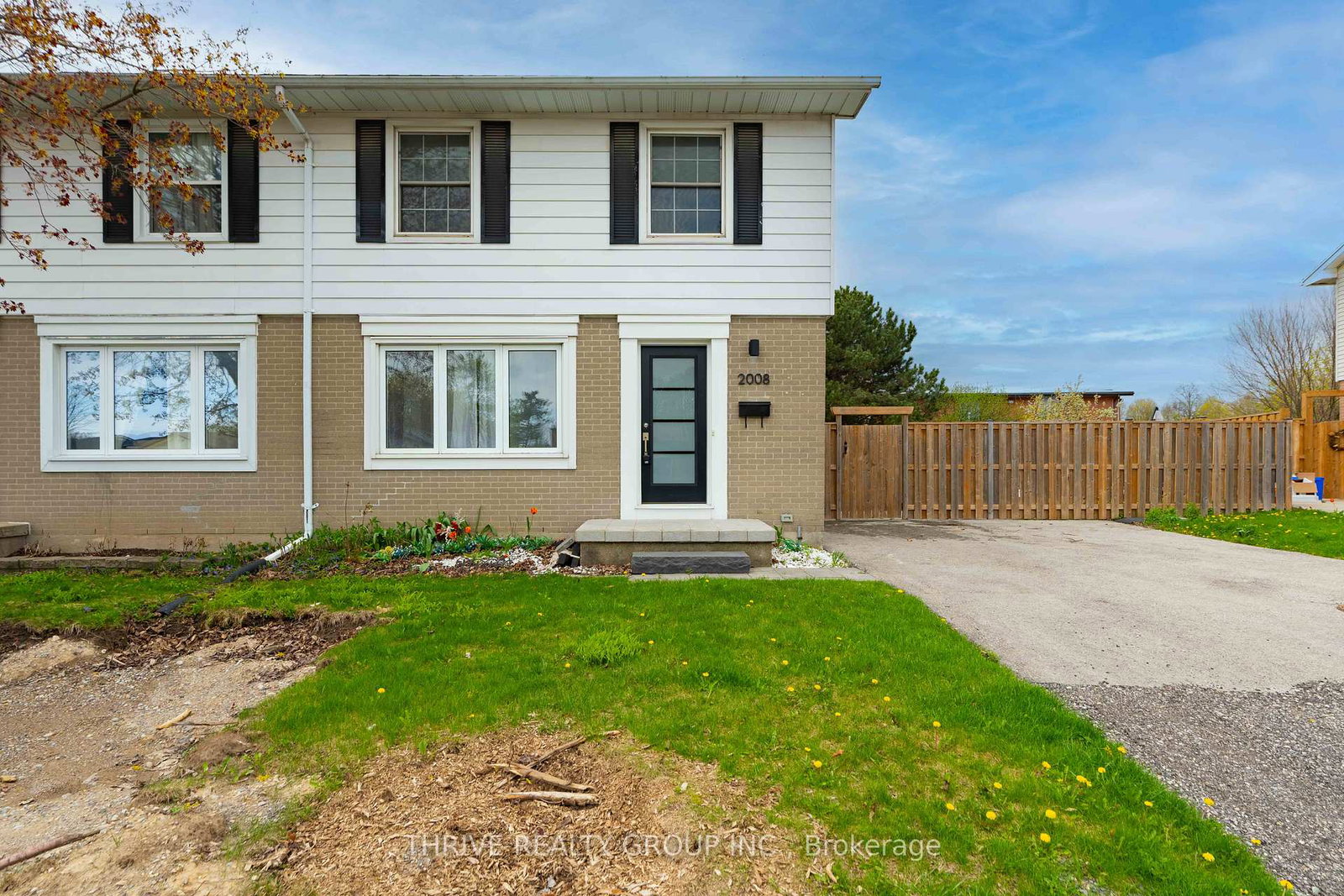 2008-royal-crescent-london-east-ontario-x13071234