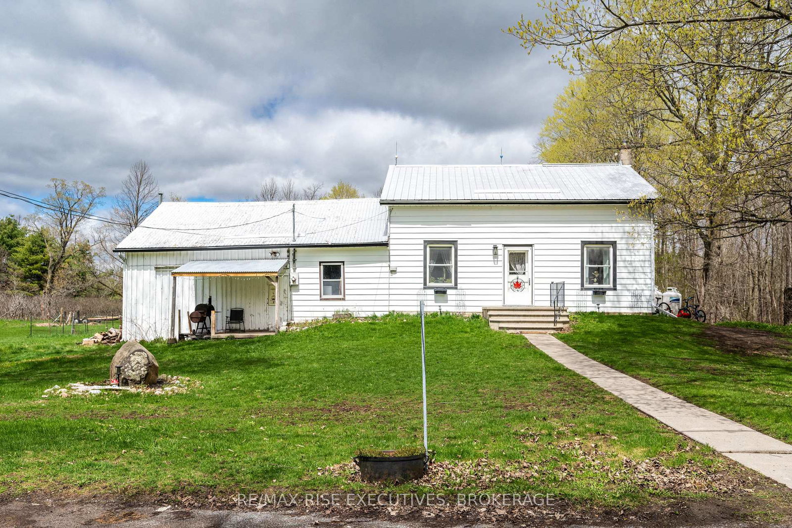 1755-bethel-road-stone-mills-ontario-x13071452