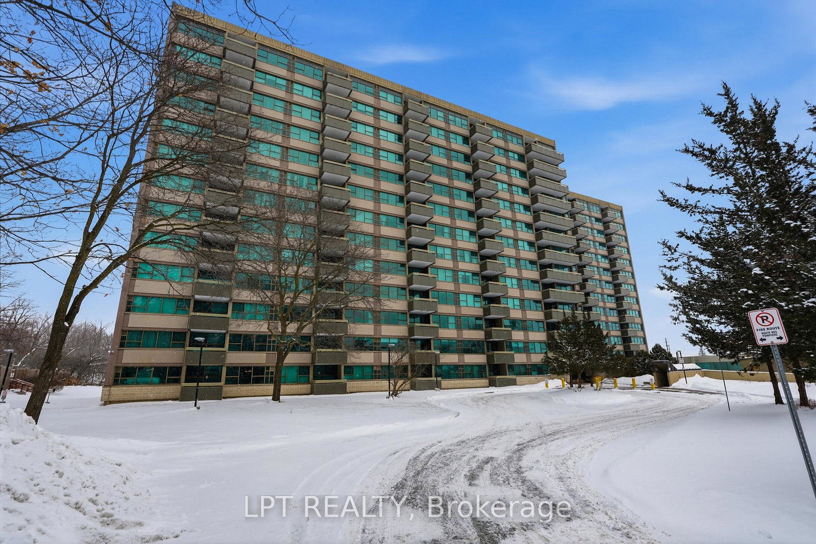 555-brittany-drive-ottawa-ontario-x13071486