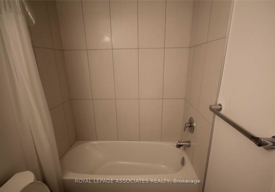 251-hemlock-street-waterloo-ontario-x13071536