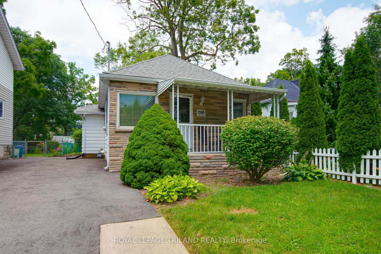 210-emery-street-e-london-south-ontario-x13071616