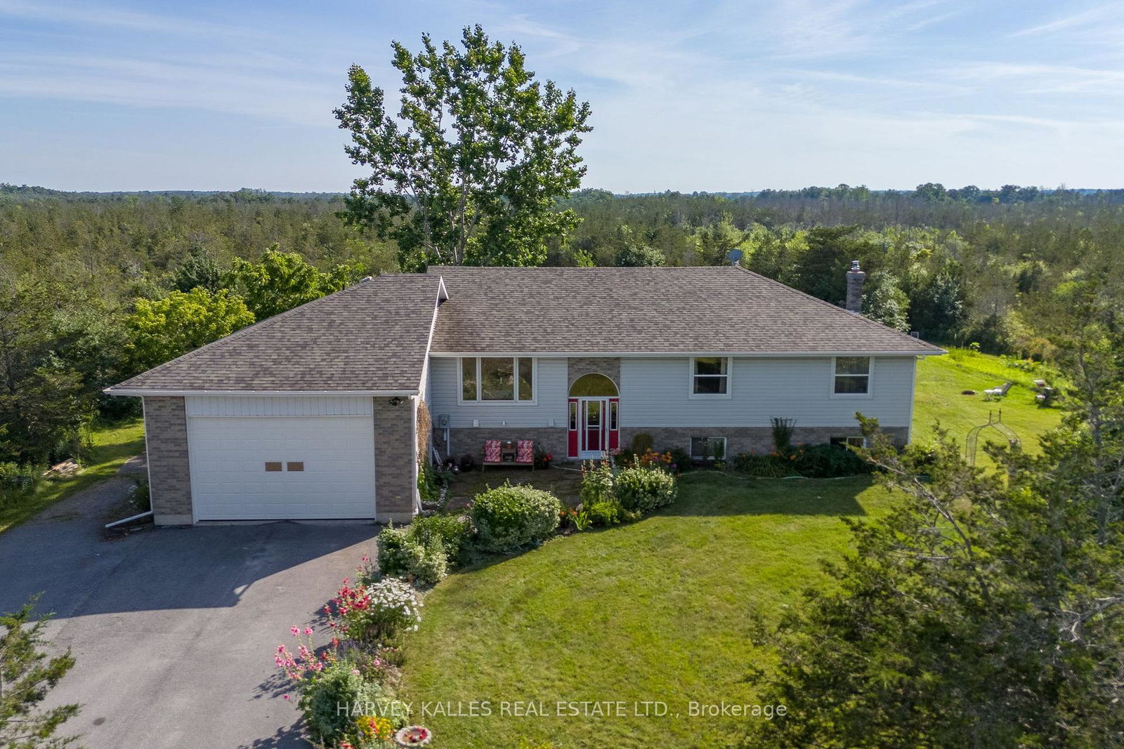 3470-county-road-13-prince-edward-county-ontario-x13071970