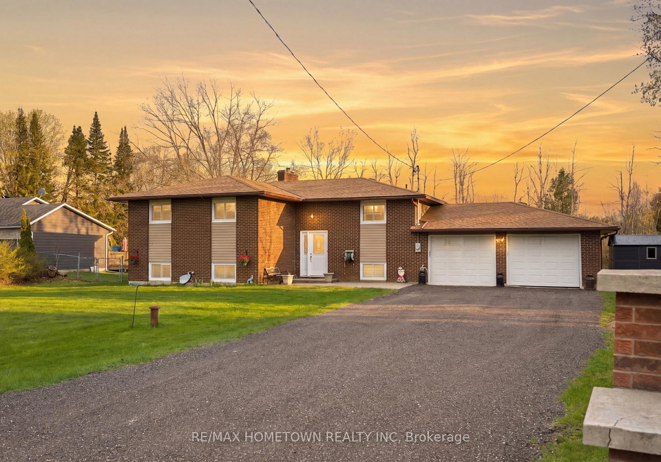 1223-eleanor-fulford-crescent-elizabethtown-kitley-ontario-x13072034