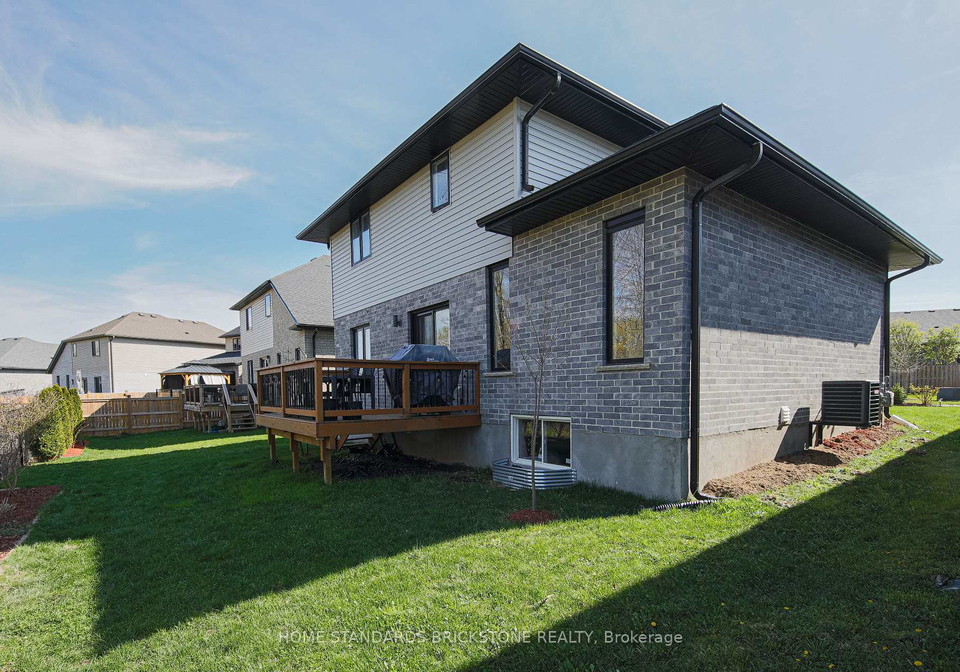 1450-north-wenige-drive-e-london-north-ontario-x13072352