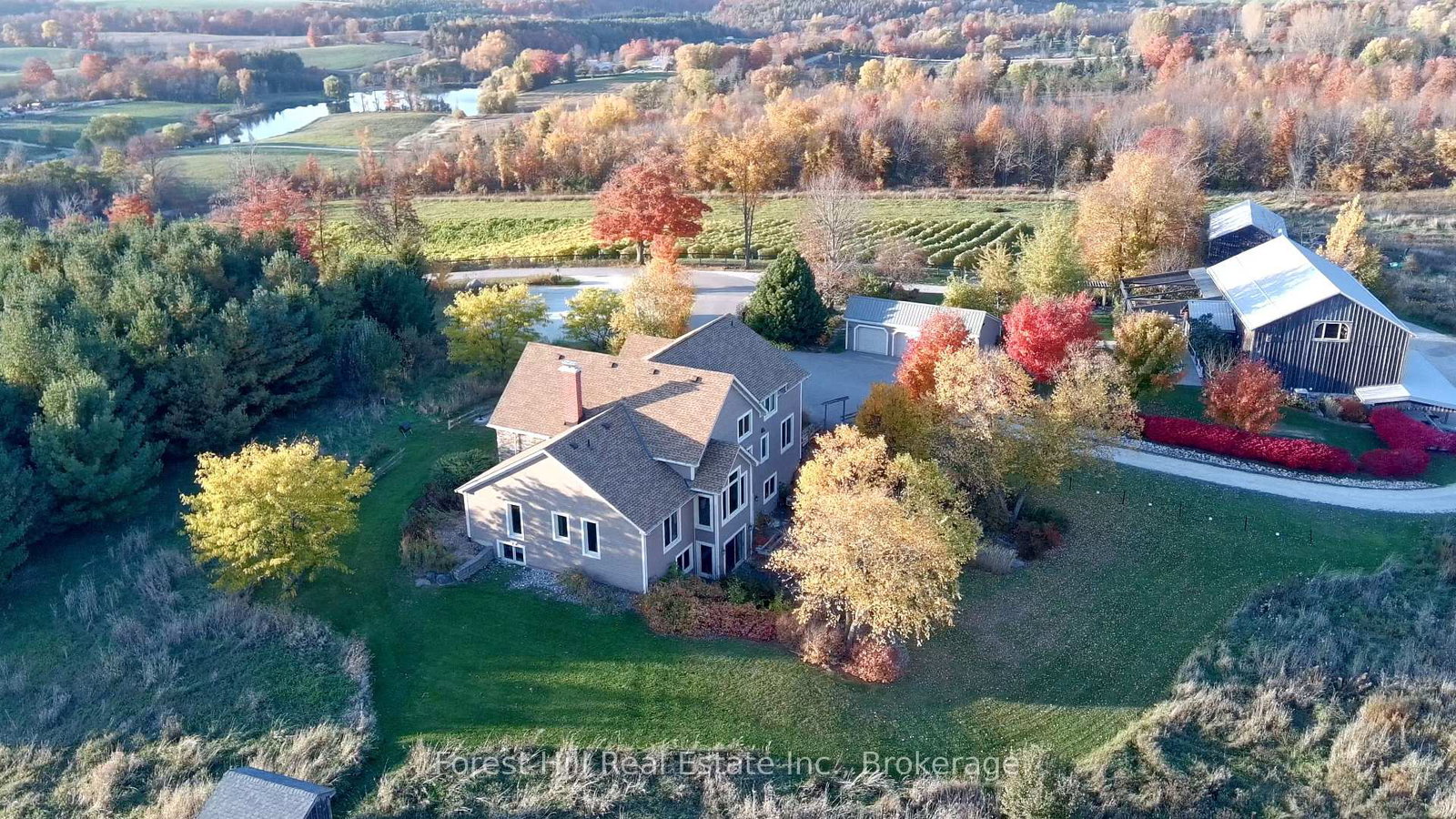 415763-10th-line-blue-mountains-ontario-x13072736
