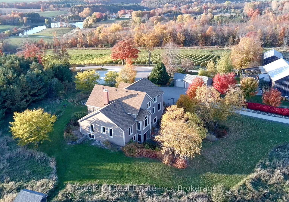 415763-10th-line-blue-mountains-ontario-x13072736