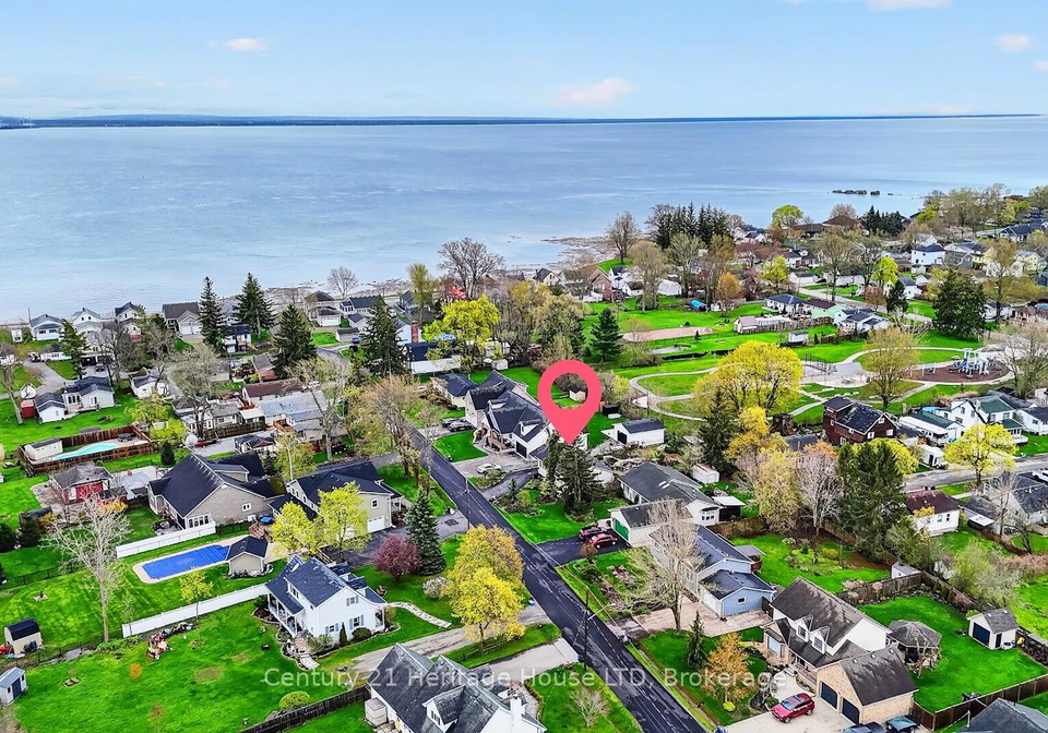 24-adelaide-street-fort-erie-ontario-x13072798
