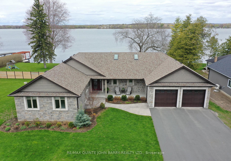 1584-county-road-3-prince-edward-county-ontario-x13073058