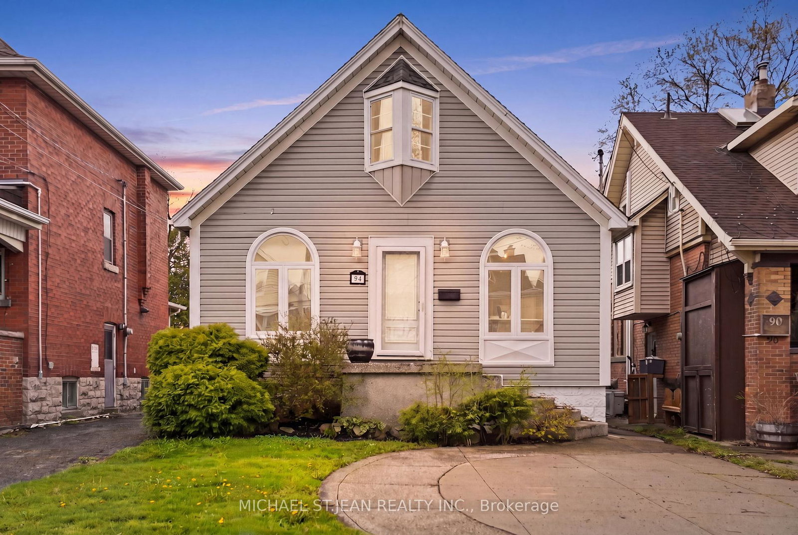 94-mountain-park-avenue-hamilton-ontario-x13073086