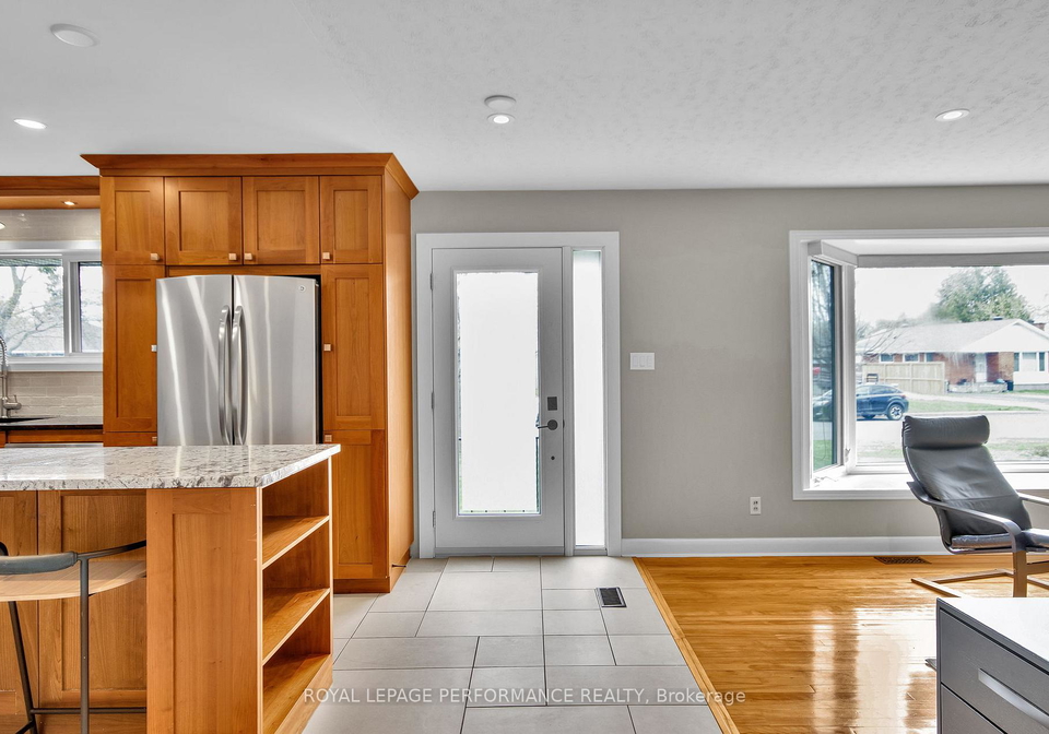 1321-rustic-drive-ottawa-ontario-x13073330