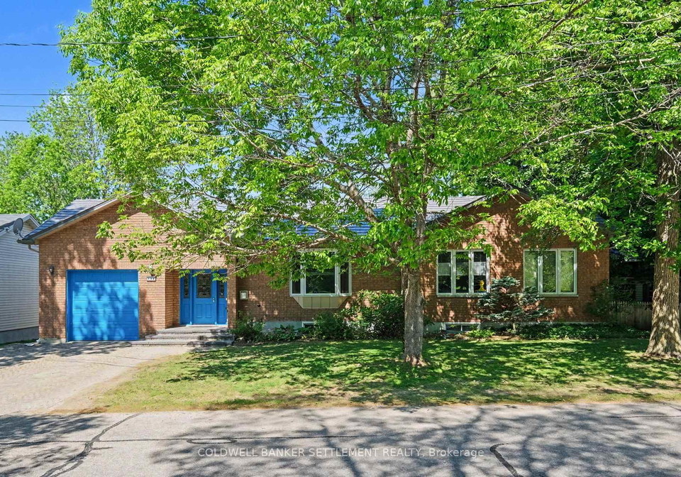 136-charlotte-st-street-e-merrickville-wolford-ontario-x13073344