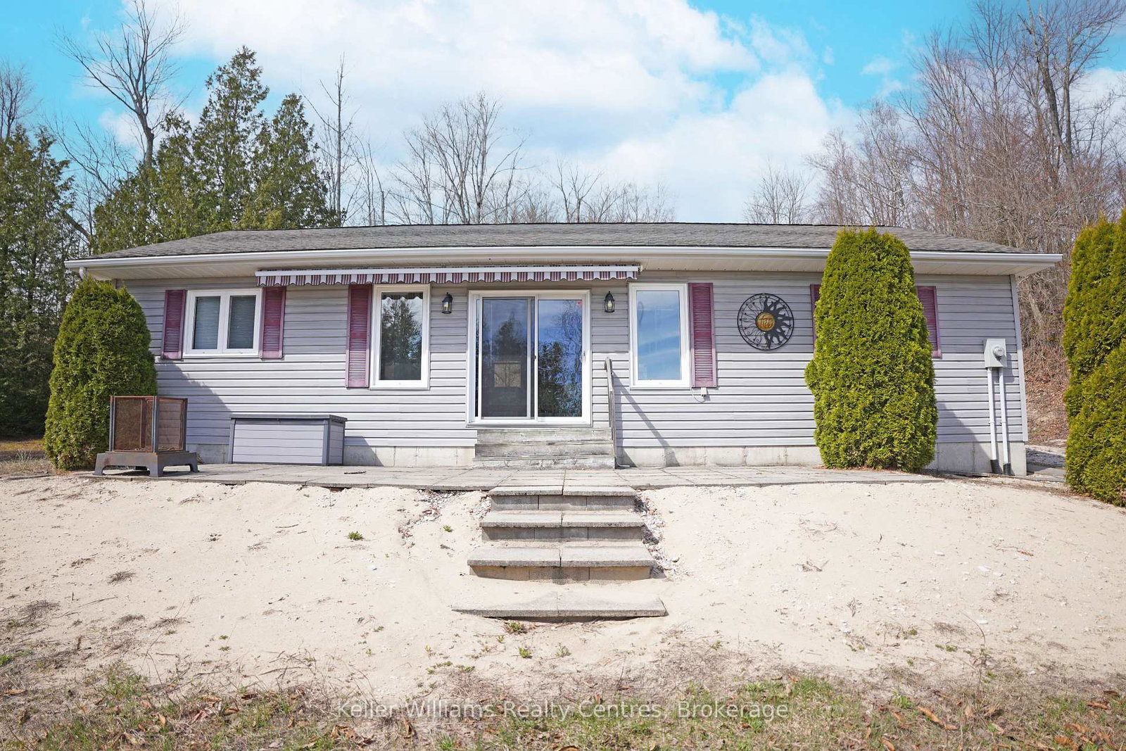 35-bryant-street-south-bruce-peninsula-ontario-x13073566