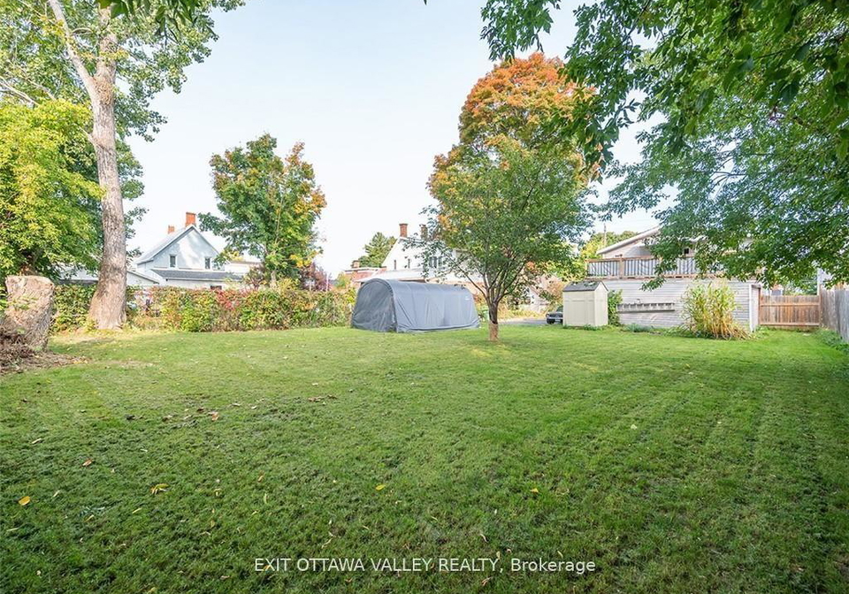 444-isabella-street-pembroke-ontario-x13073580