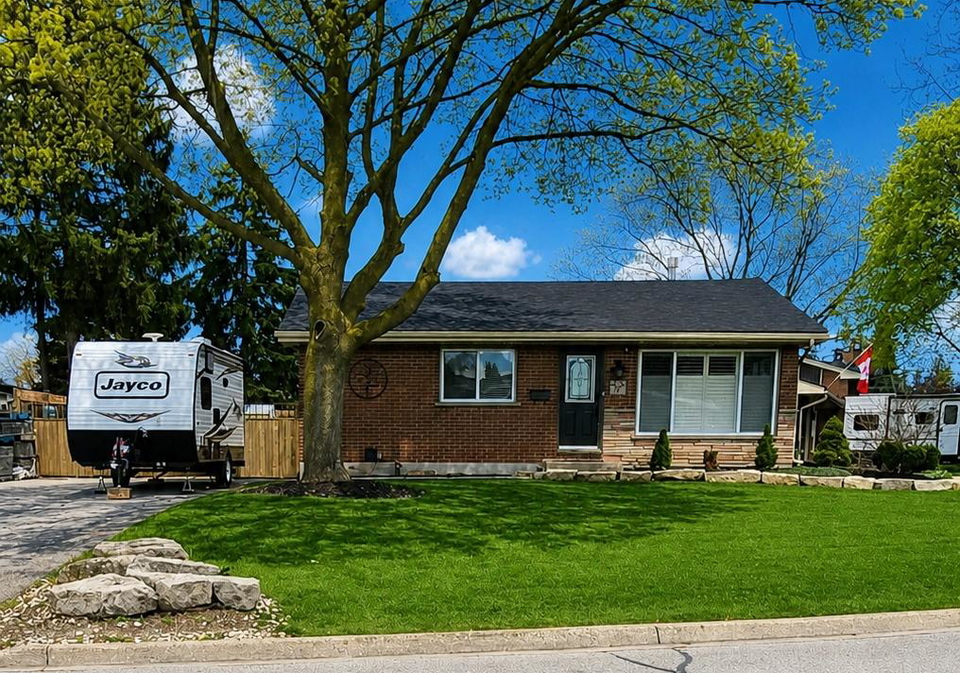 7-brier-crescent-brantford-ontario-x13073672