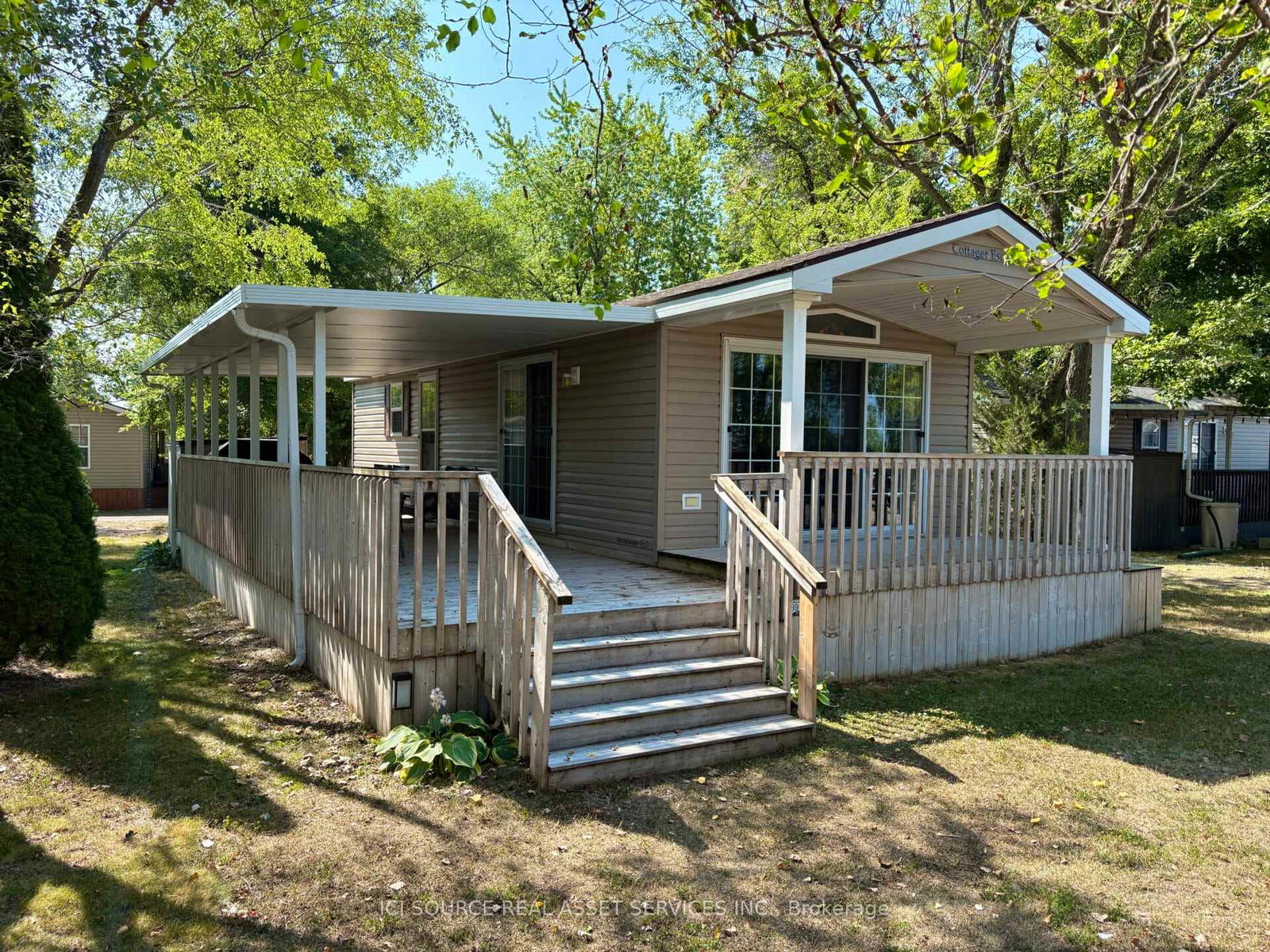 486-county-road-18-prince-edward-county-ontario-x13073692