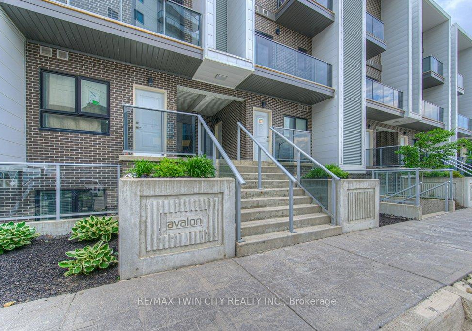 1430-w-highland-road-w-kitchener-ontario-x13073698