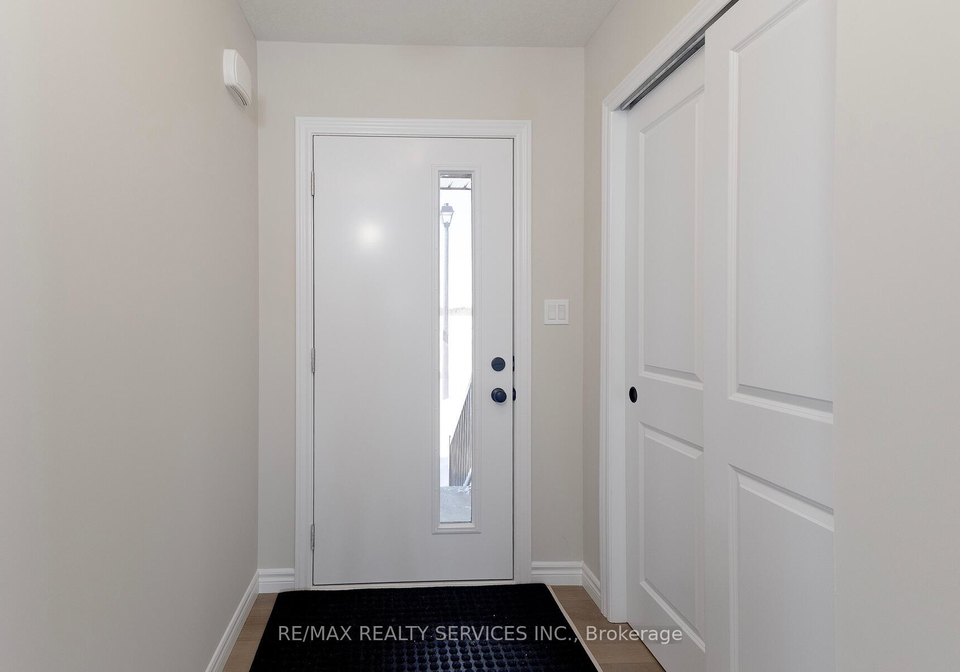 25-becker-street-stratford-ontario-x13073714