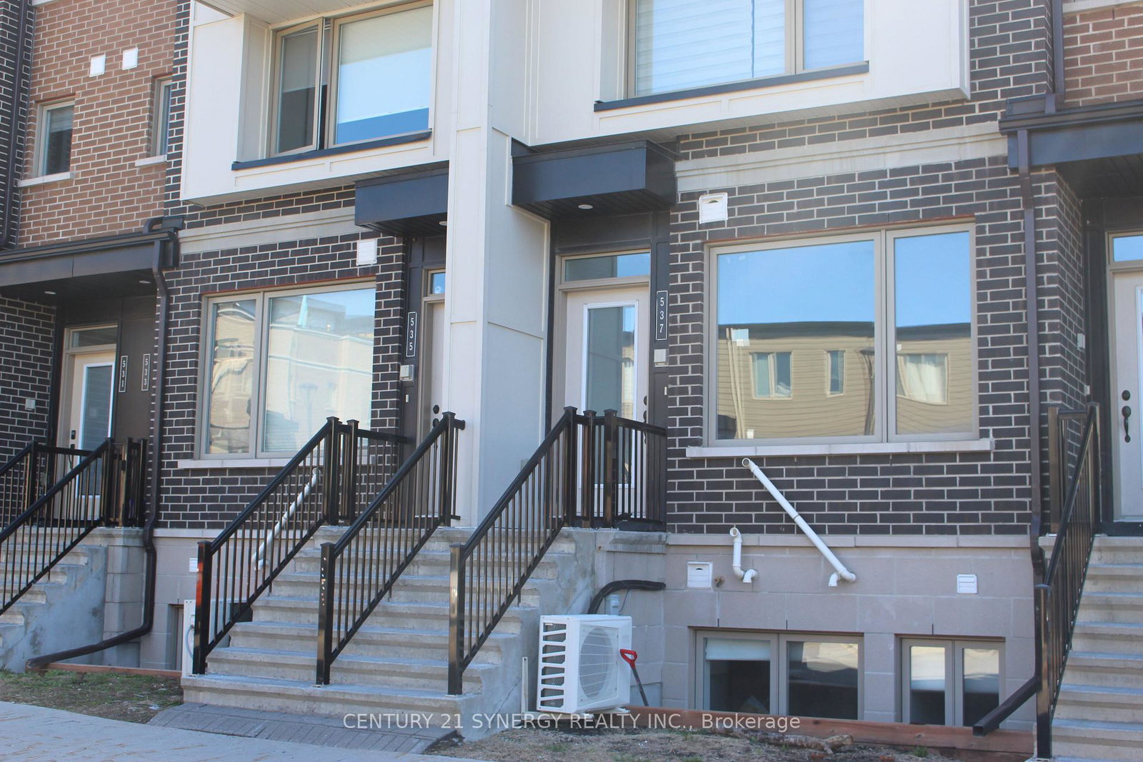 537-ozawa-private-ottawa-ontario-x13073916