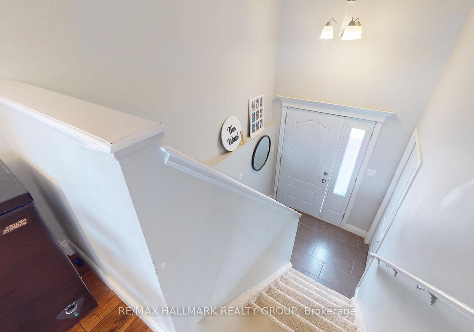 18-william-thomas-drive-petawawa-ontario-x13073994