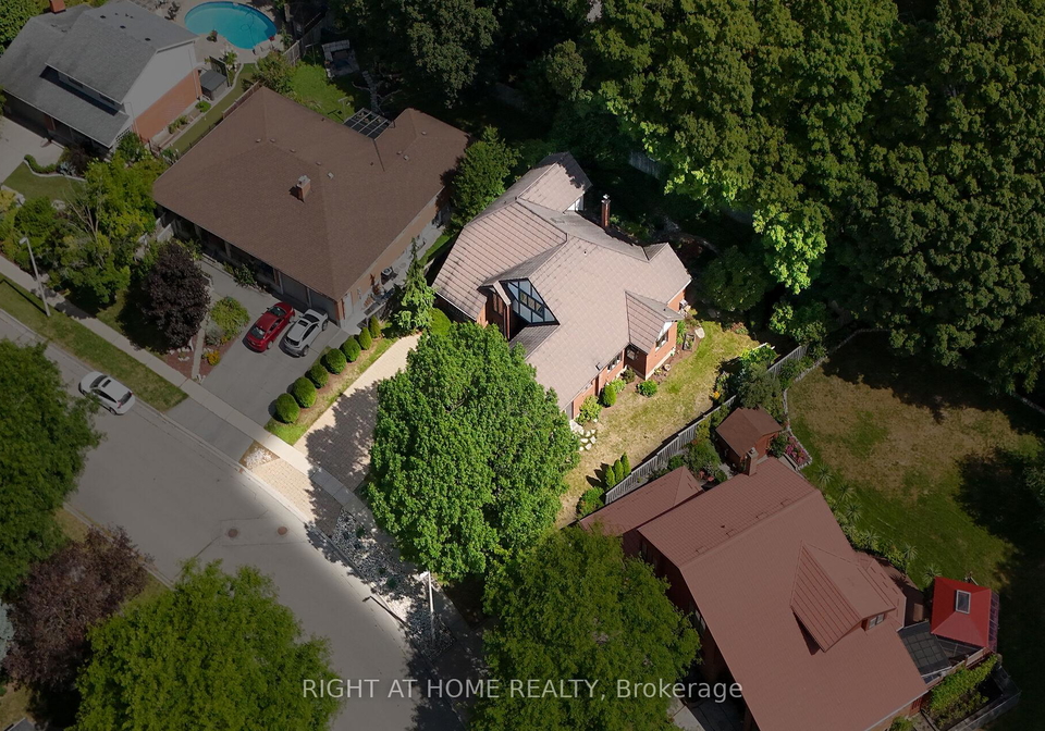 33-walnut-drive-guelph-ontario-x13074026