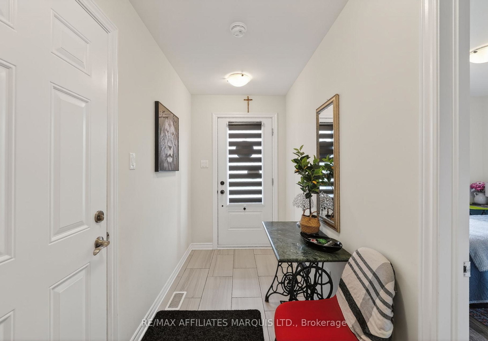 328-belfort-crescent-cornwall-ontario-x13074044