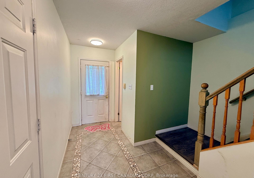 740-redoak-avenue-london-north-ontario-x13074084