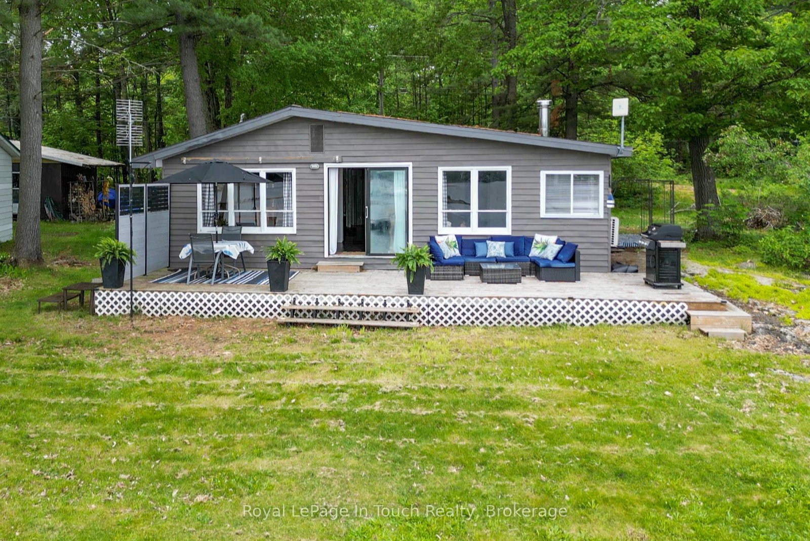 1682-island-630-georgian-bay-ontario-x13074132