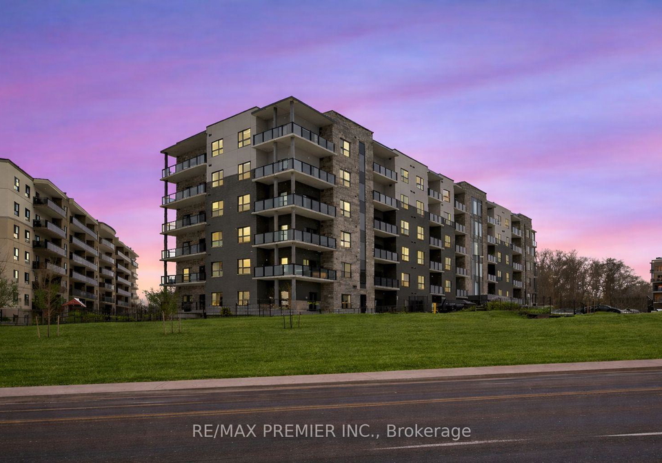 1000-lackner-place-kitchener-ontario-x13074402