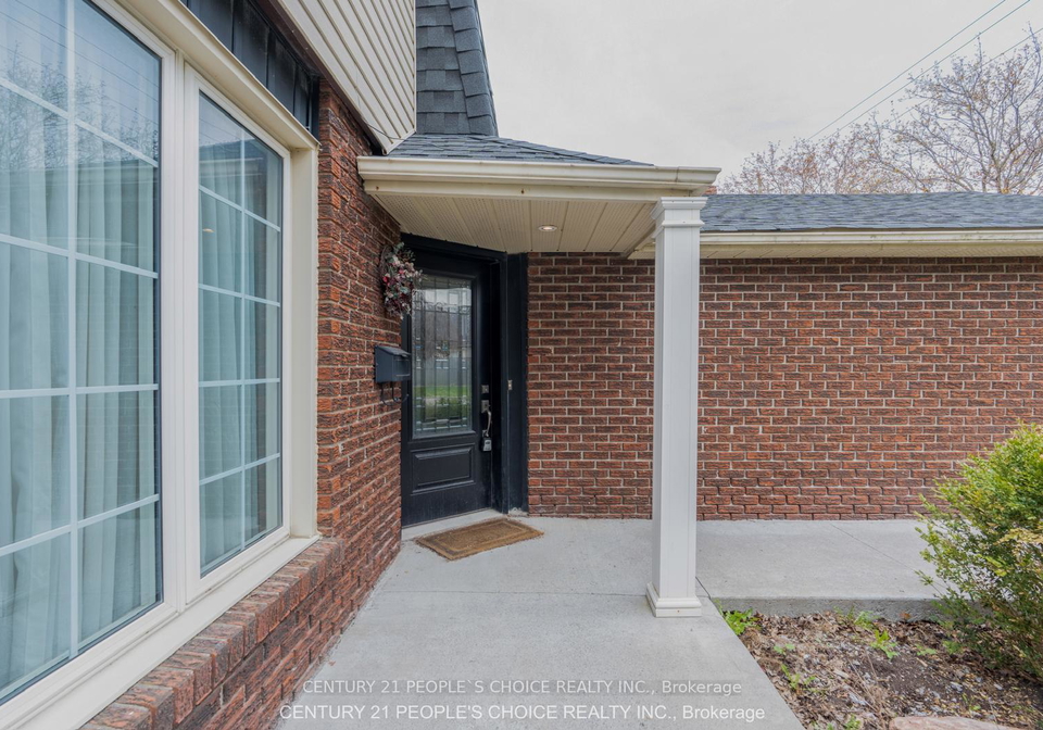 218-angeline-street-n-kawartha-lakes-ontario-x13074960