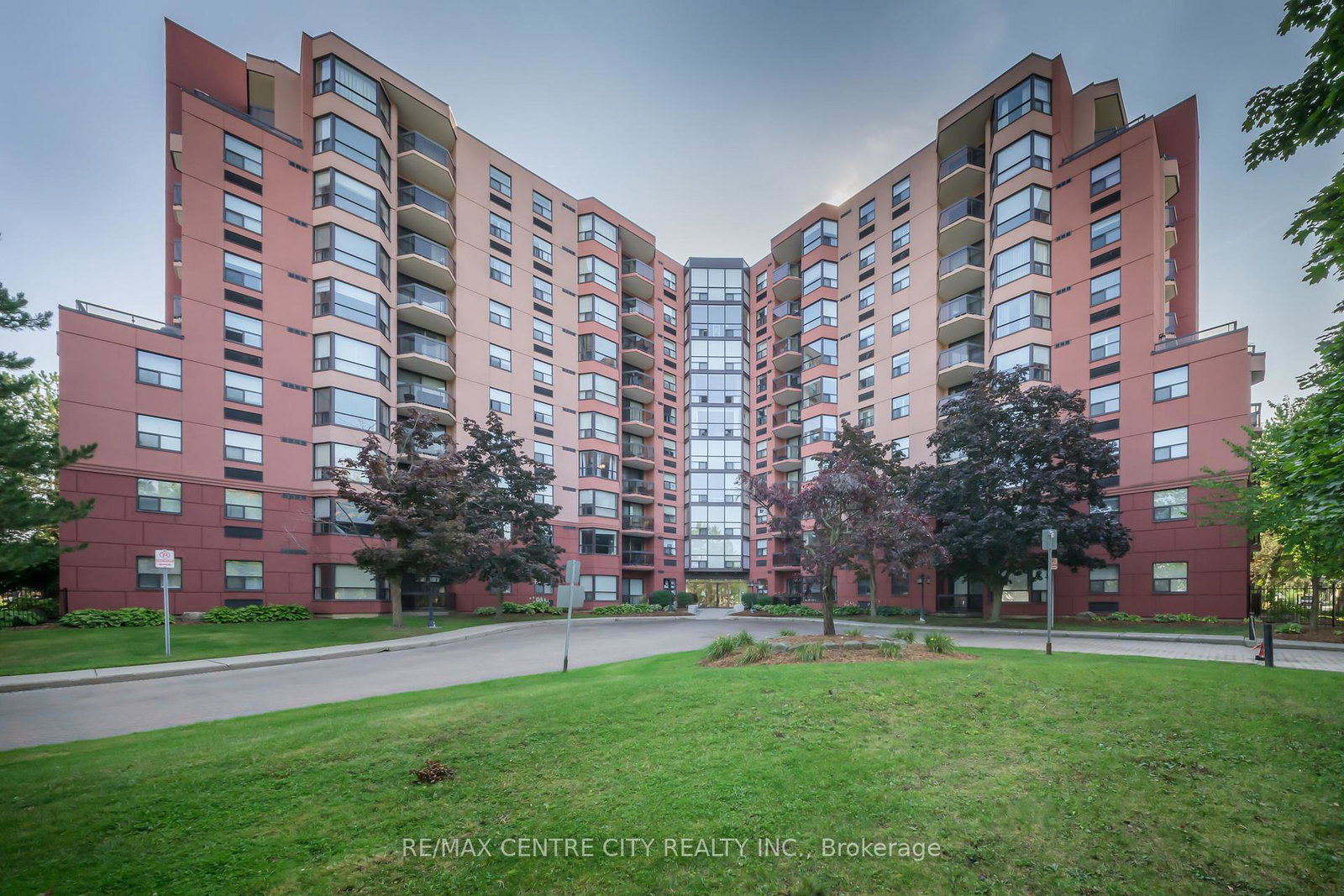 600-talbot-street-london-east-ontario-x13074972