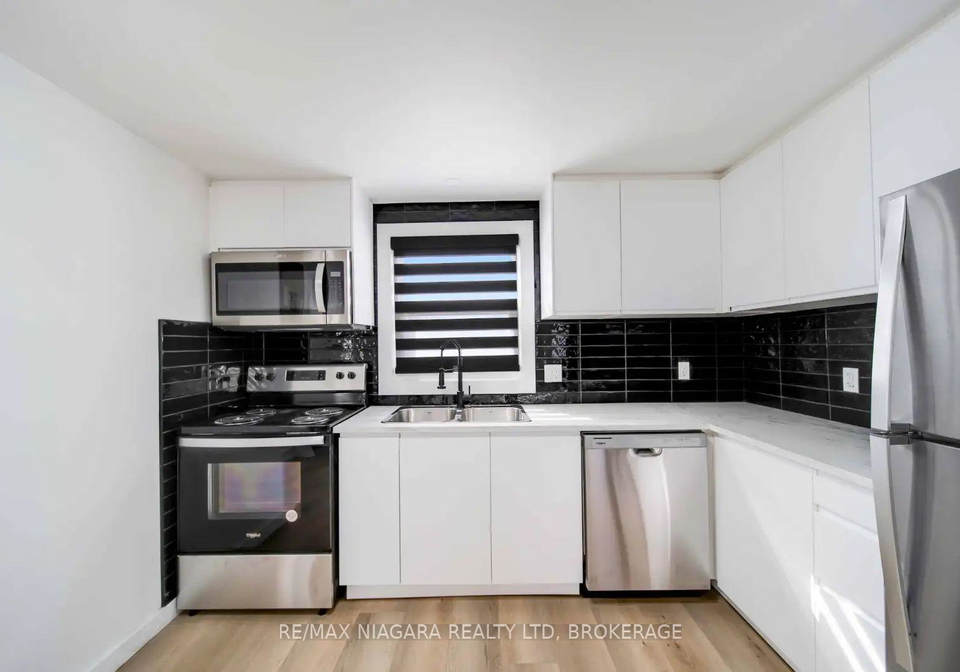 261-grantham-avenue-st-catharines-ontario-x13075030