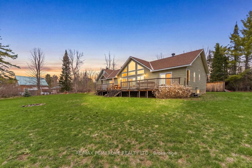 249b-crooked-rapids-road-north-algona-wilberforce-ontario-x13075308