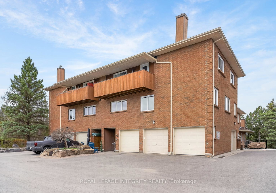 10stratas-court-kanata-ontario-x13075318